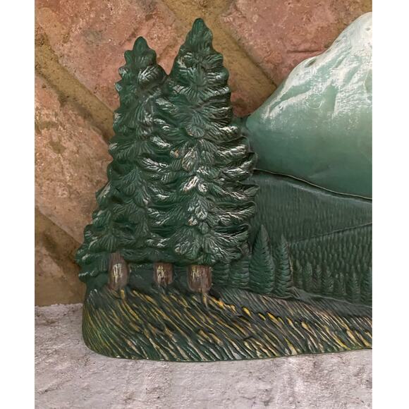 Santa's Best Christmas in Vermont Pine Tree‎ Scene Village1994 SET of TWO - Picture 3 of 8